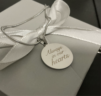 Circle Pendant Necklace | Engraved Keepsakes