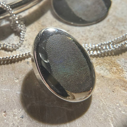 Oval Pendant Necklace | Stirling Silver | Engraved Keepsakes